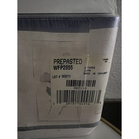 Sunworthy WFP2055 Floral Prepasted Border 6.6 Sq Ft 5yd X 5.25” Yards SEALED - Picture 4 of 4